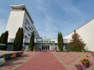 Основной корпус.